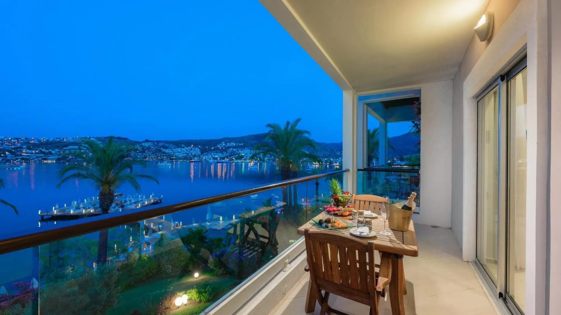 Baia Bodrum Hotel Gündoğan 5*,